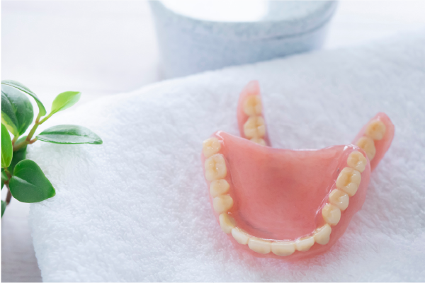 入れ歯（義歯）